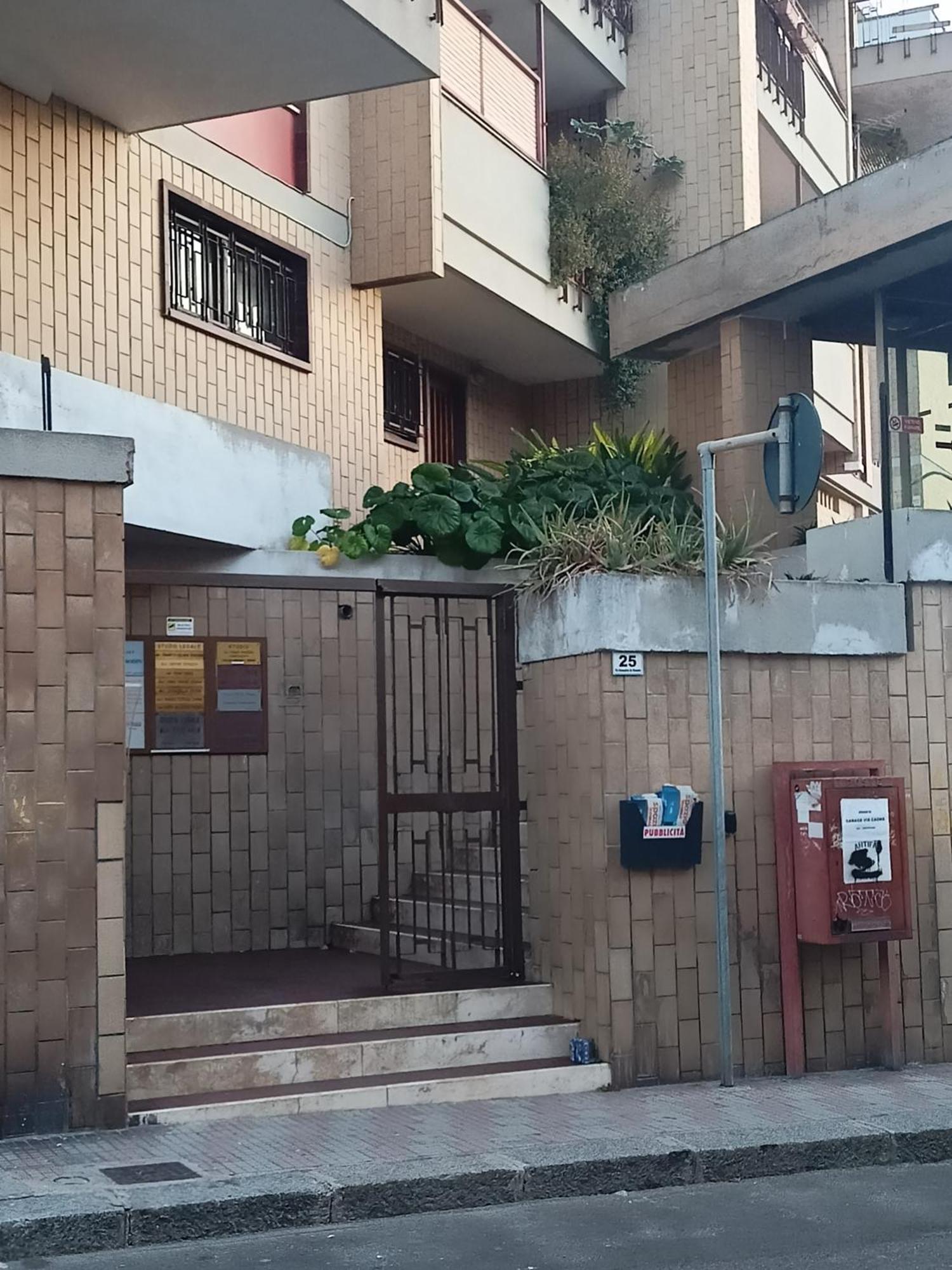Ferienwohnung Jitaku Maine Cagliari Exterior foto